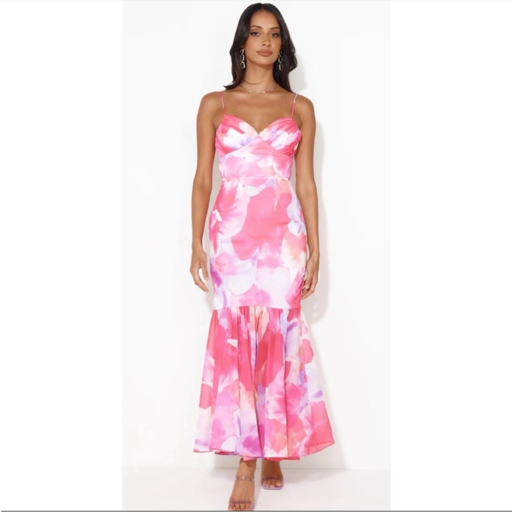 Hello Molly Gorgeous Event Dress - Picture 3 of 7